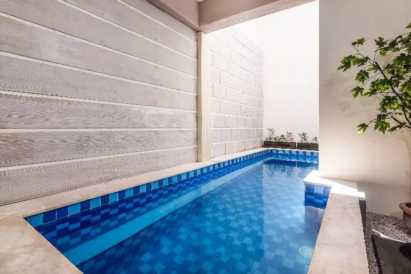 ホテル Zen Rooms Denpasar Gelogor Carik