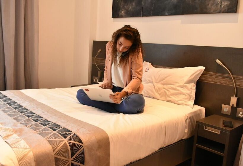 Imperial Hotel Express