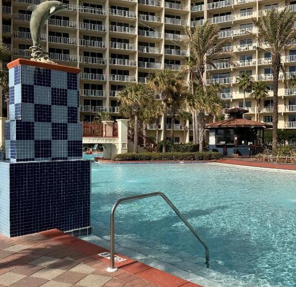 Shores Of Panama Resort