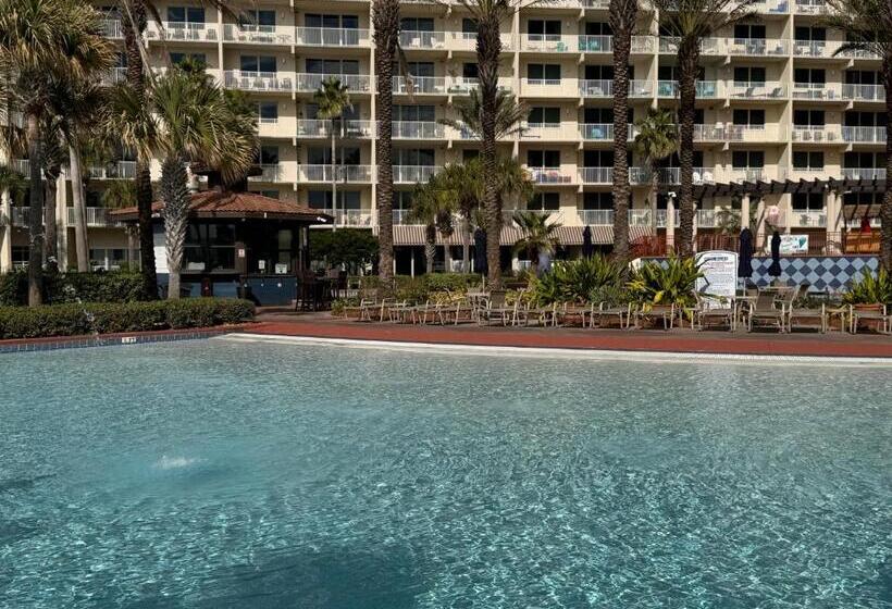 Shores Of Panama Resort