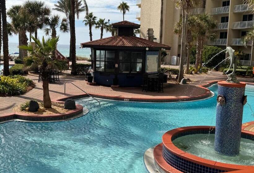 Shores Of Panama Resort