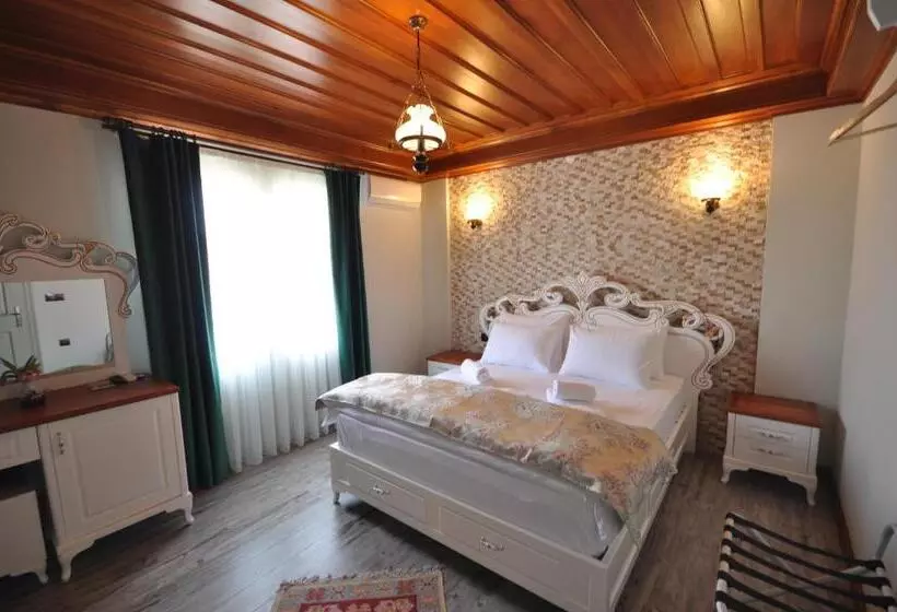 Cunda Svila Otel   Adult Only