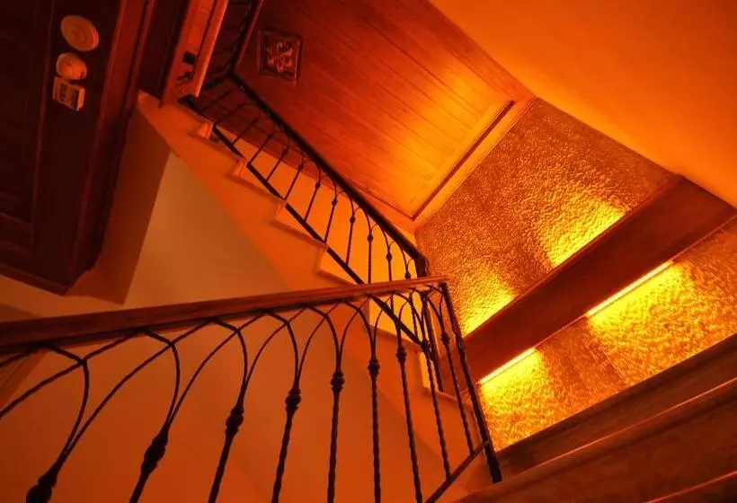 Cunda Svila Otel   Adult Only