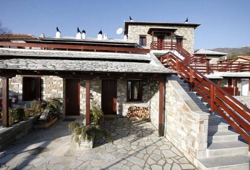 هتل Anemoessa Traditional Village