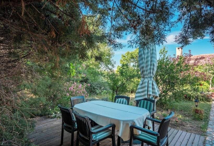 هتل Bagbadem Tatil Ciftliği