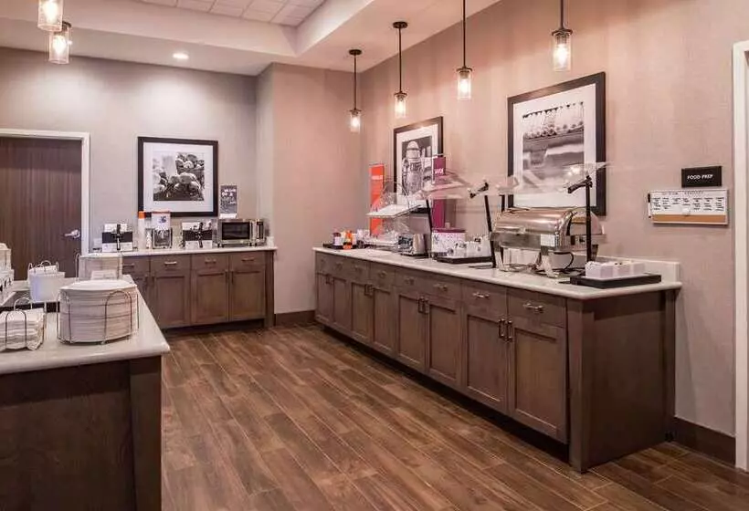 Hotelli Hampton Inn Benson