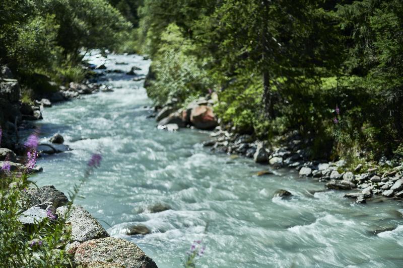 Le Massif Hotel & Lodge Courmayeur The Leading Hotels Of The World