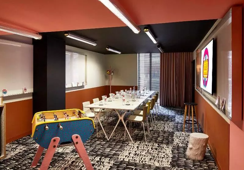 Hôtel Mama Shelter Lille