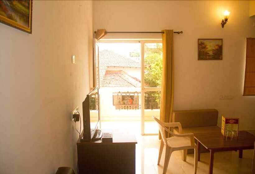 فندق Nirvah Candolim Beach Holiday Stay