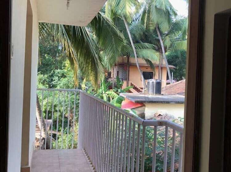 فندق Nirvah Candolim Beach Holiday Stay