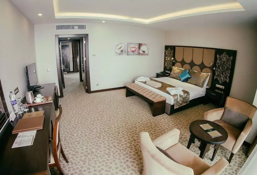 Liparis Resort Hotel & Spa