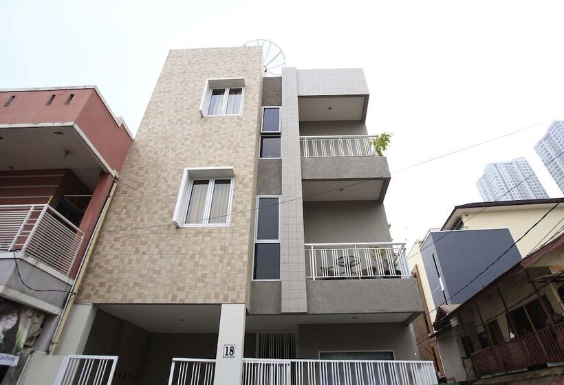 Pansiyon Reddoorz @ Karet Pedurenan 2