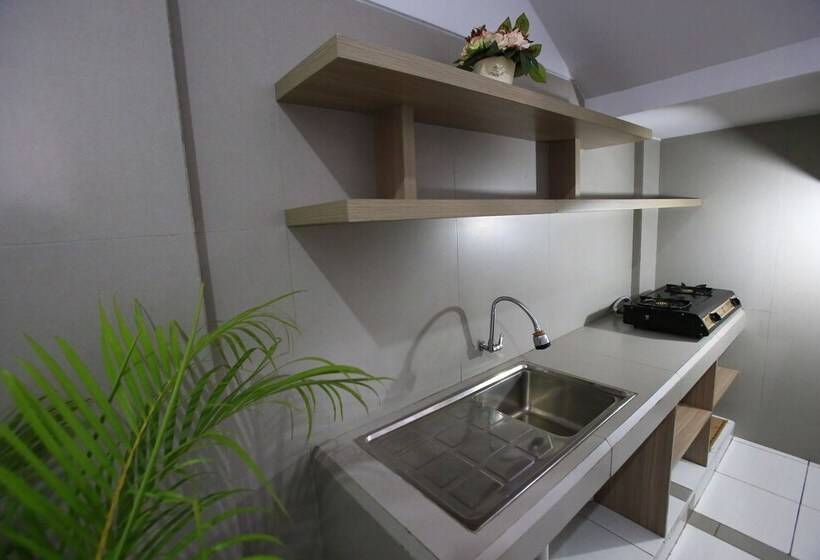 Pansiyon Reddoorz @ Karet Pedurenan 2