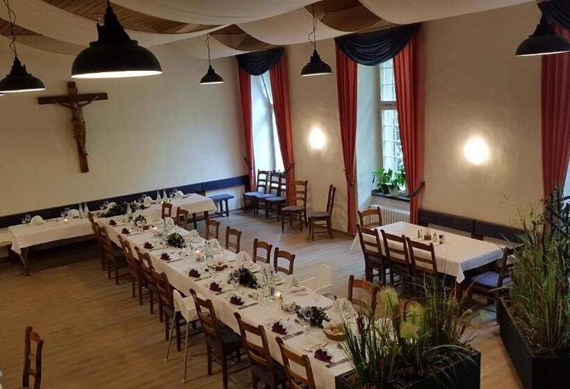 旅馆 Kloster Langwaden