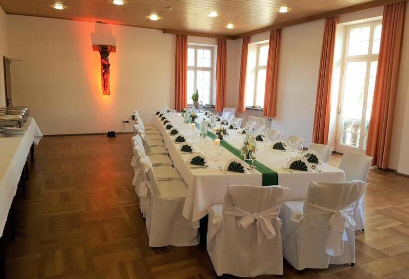 旅馆 Kloster Langwaden