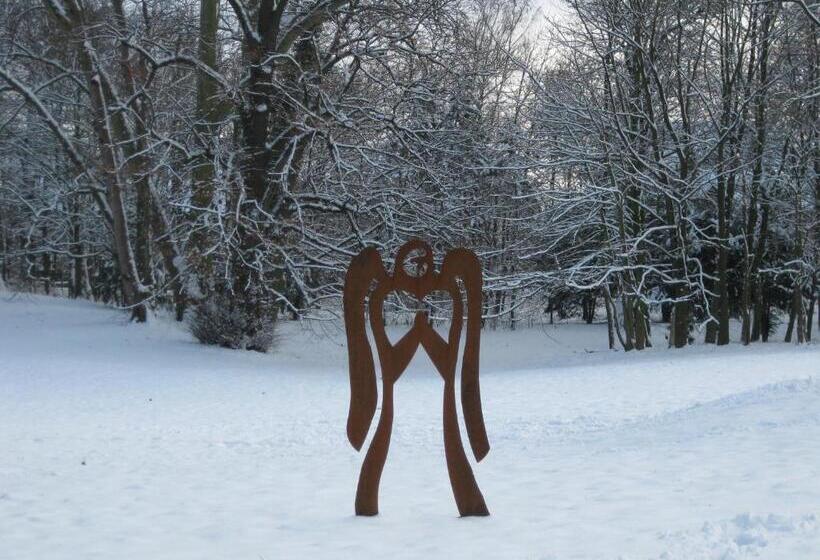 旅馆 Kloster Langwaden