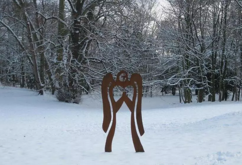 Retkeilymaja Kloster Langwaden