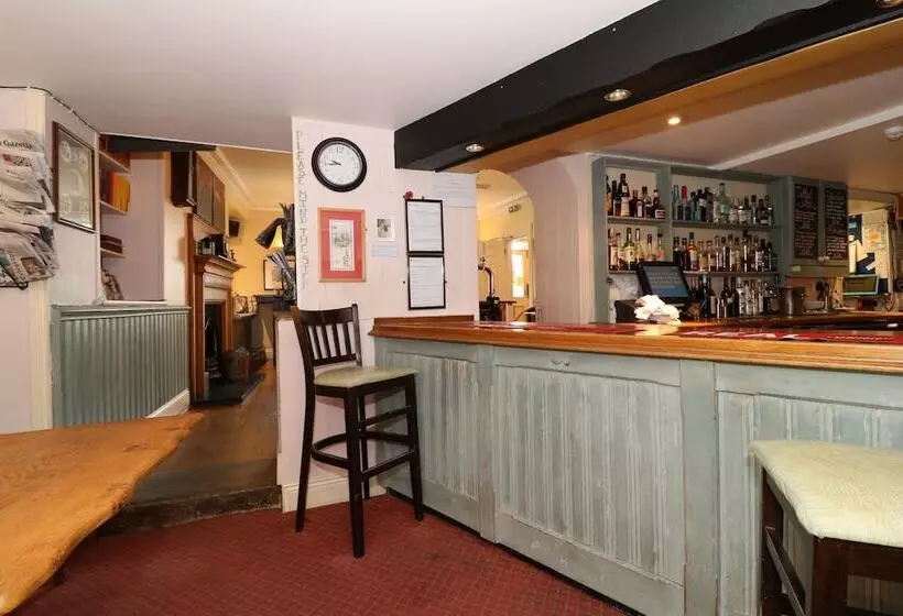 Retkeilymaja The Ilchester Arms Hotel, Ilchester Somerset