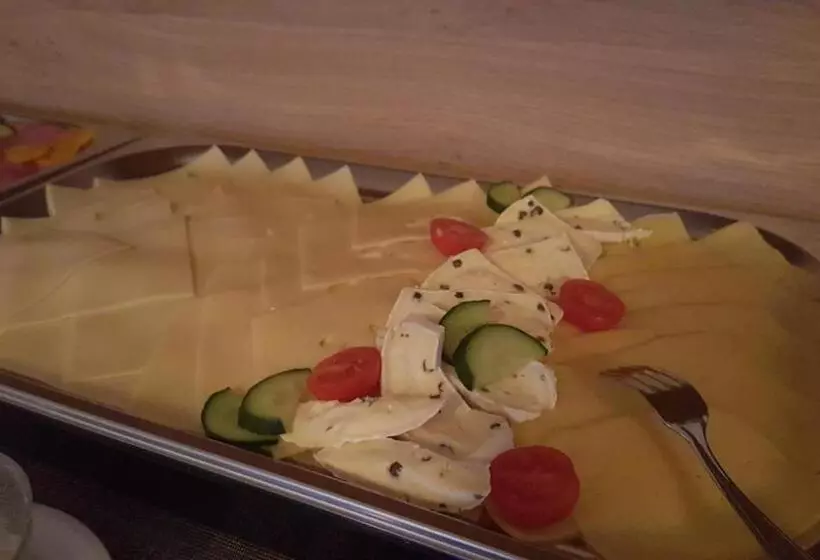 Aamiaismajoitus (B&B) Pension Gstrein