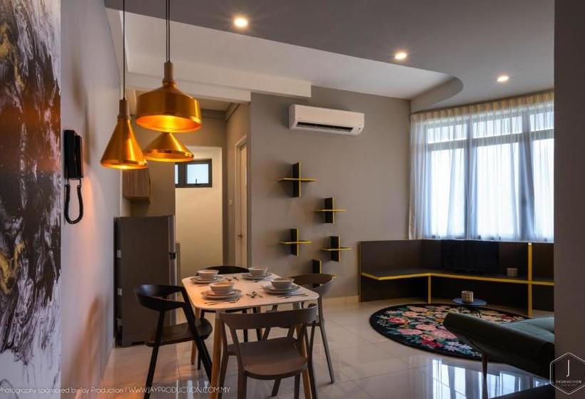 فندق Arte S Penang Homestay