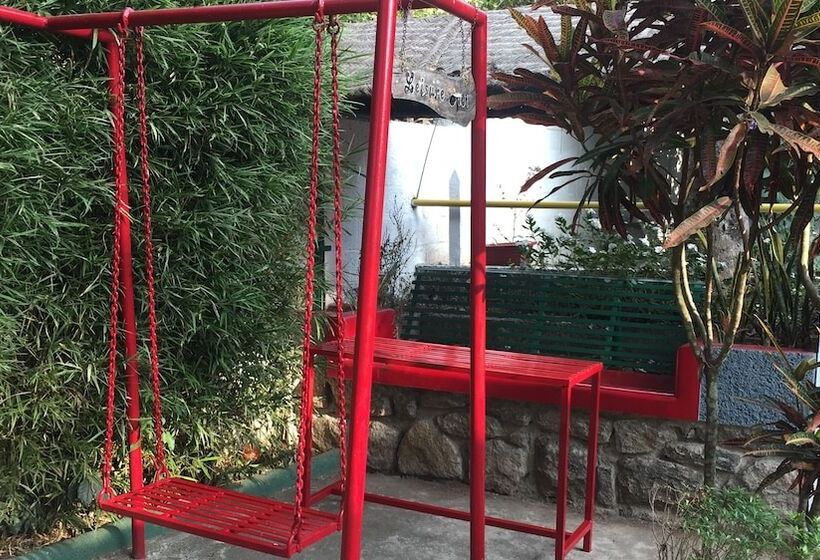 בית מלון כפרי Green Ark Resorts