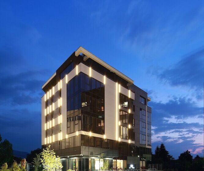 هتل Koncept Residence