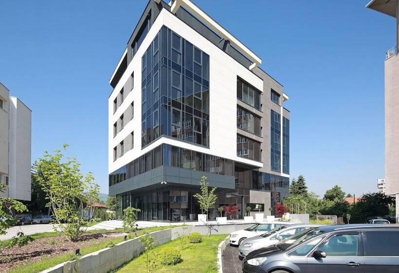 هتل Koncept Residence