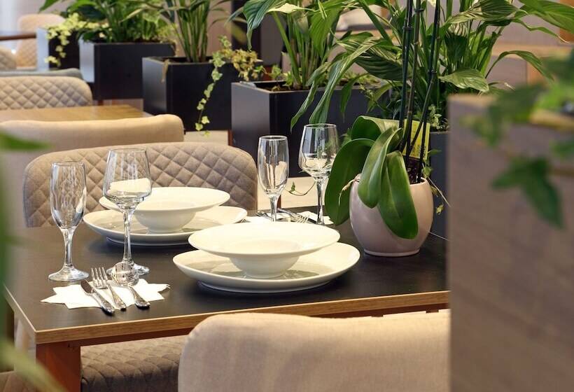 هتل Koncept Residence