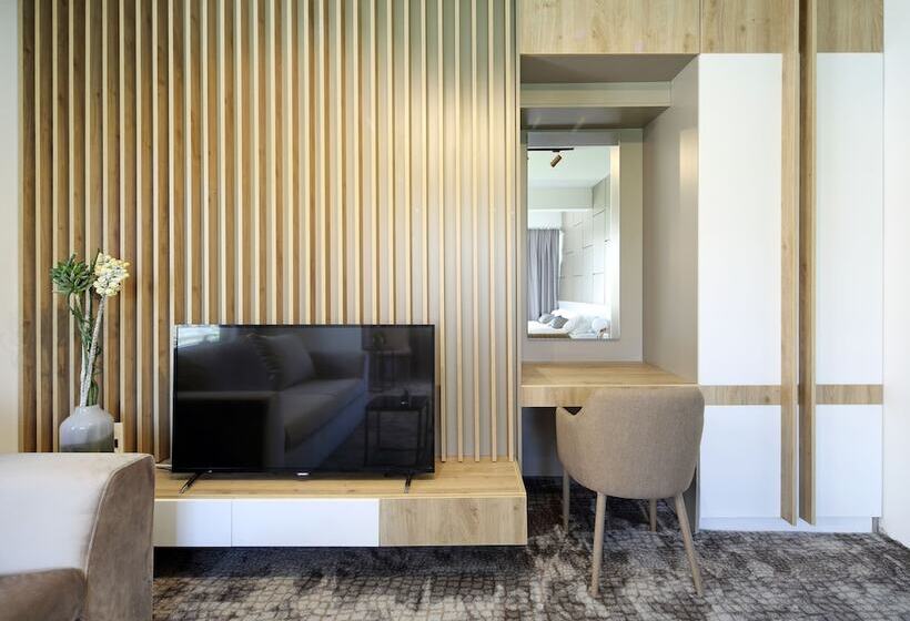 هتل Koncept Residence