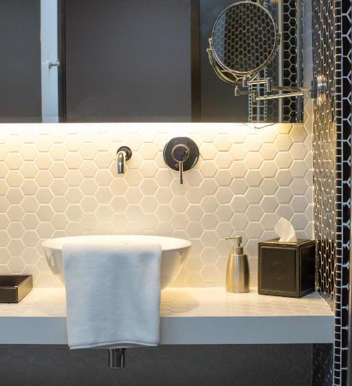 M Roof Hotel & Residences