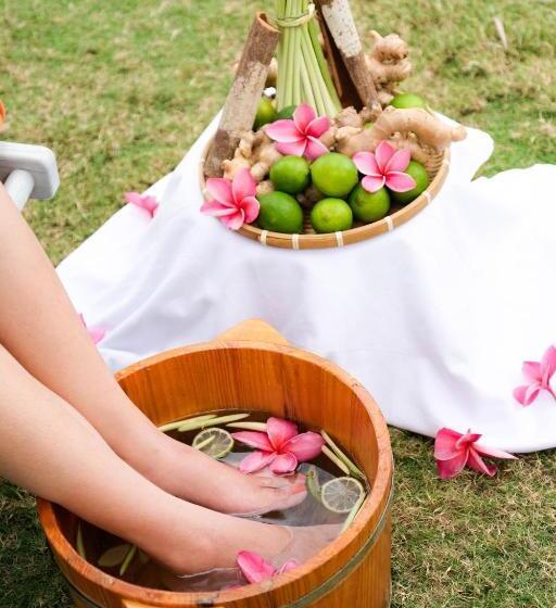 هتل Sunset Sanato Resort & Villas