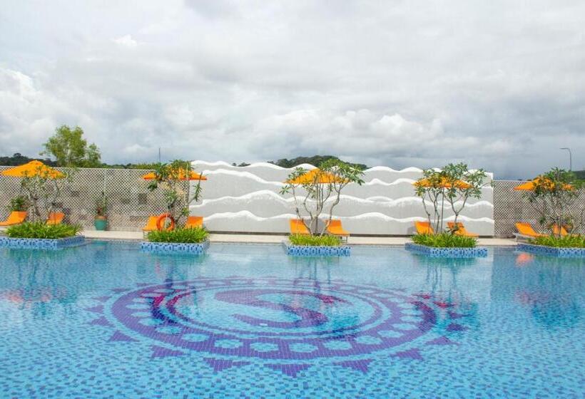 هتل Sunset Sanato Resort & Villas