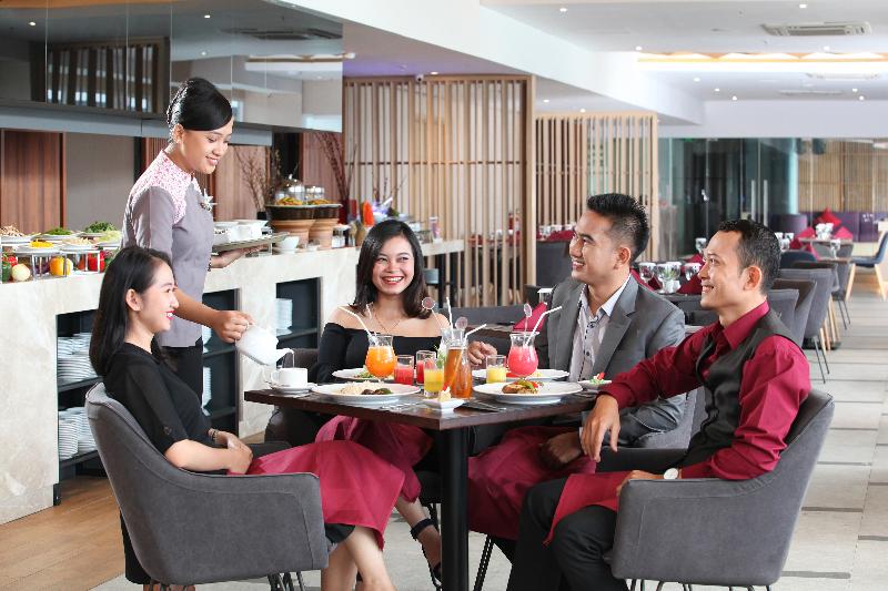 בית מלון כפרי Swissbelinn Modern Cikande