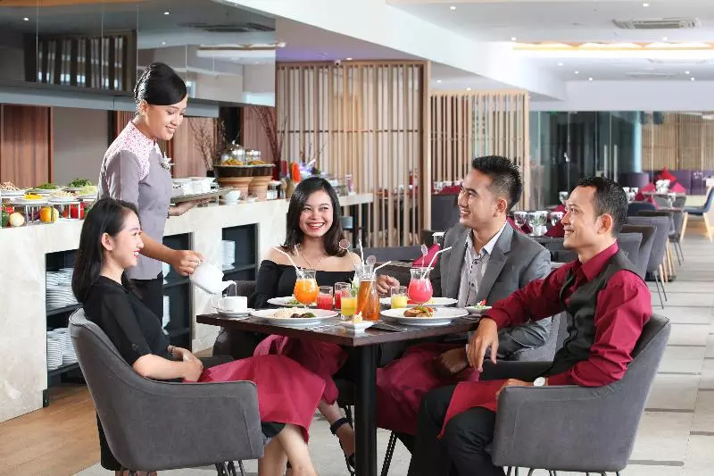 Hotel Swissbelinn Modern Cikande