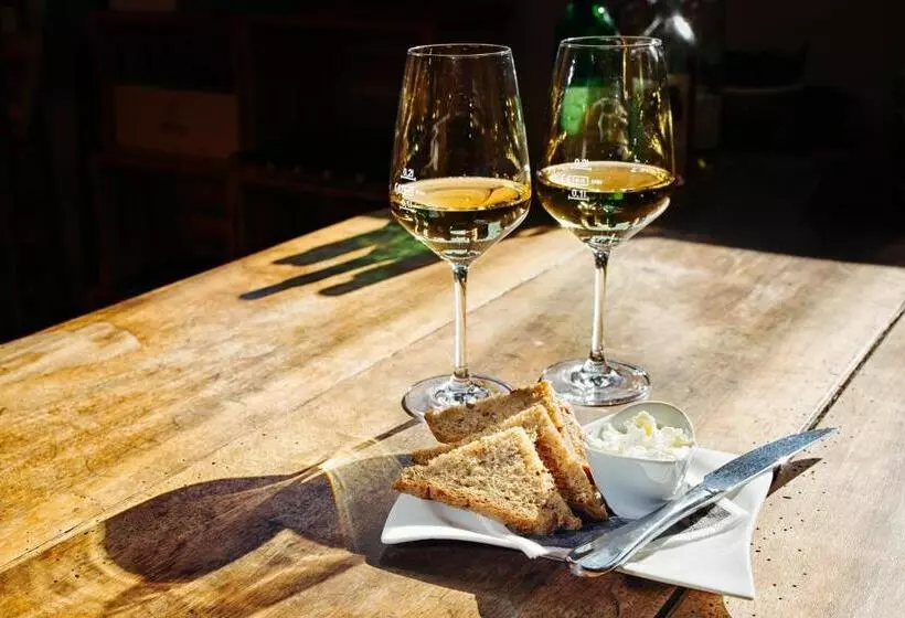 ペンション Ferien Weingut Schneider