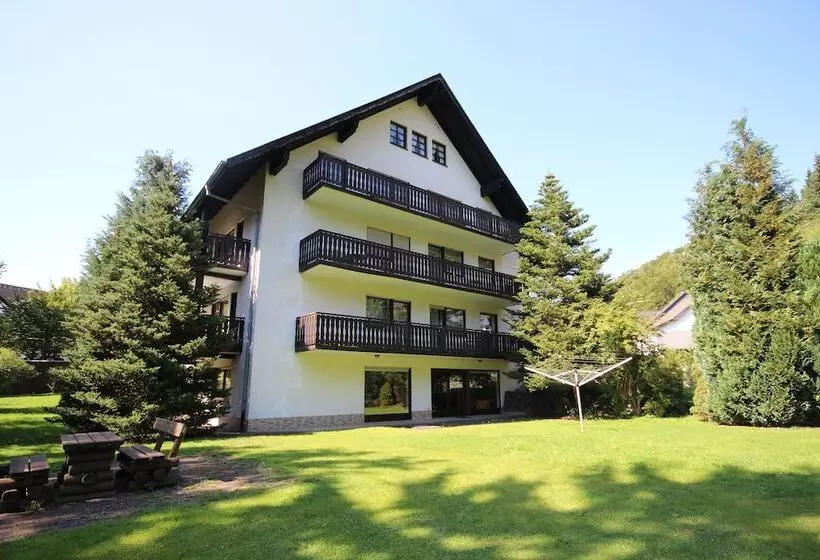 Majatalo Haus Schnorbus