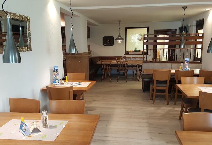 Pensão Landgasthaus Zollerstuben