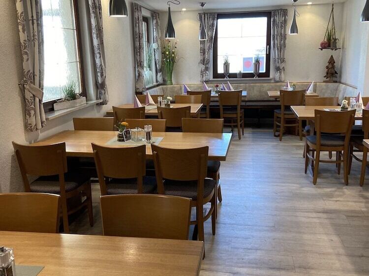 Pensão Landgasthaus Zollerstuben