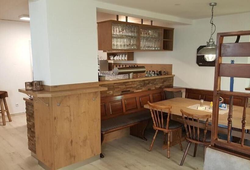 Pensão Landgasthaus Zollerstuben