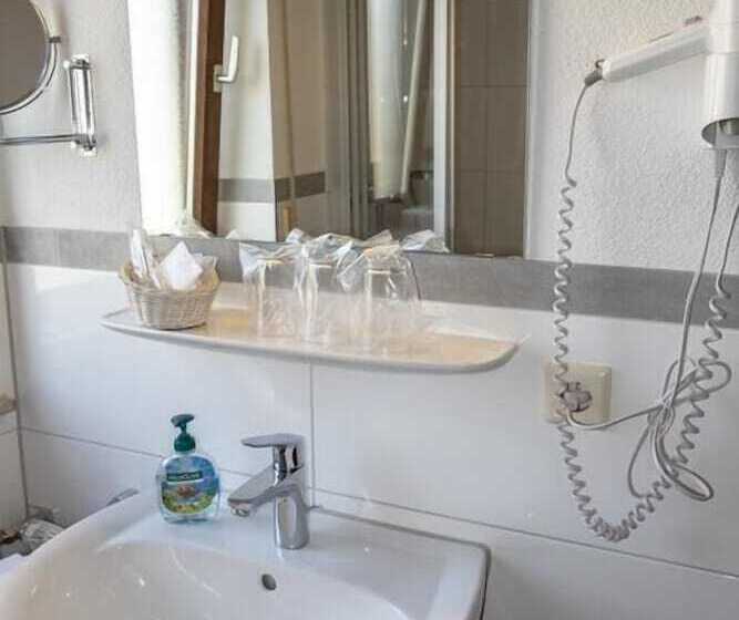 Pensão Landgasthaus Zollerstuben