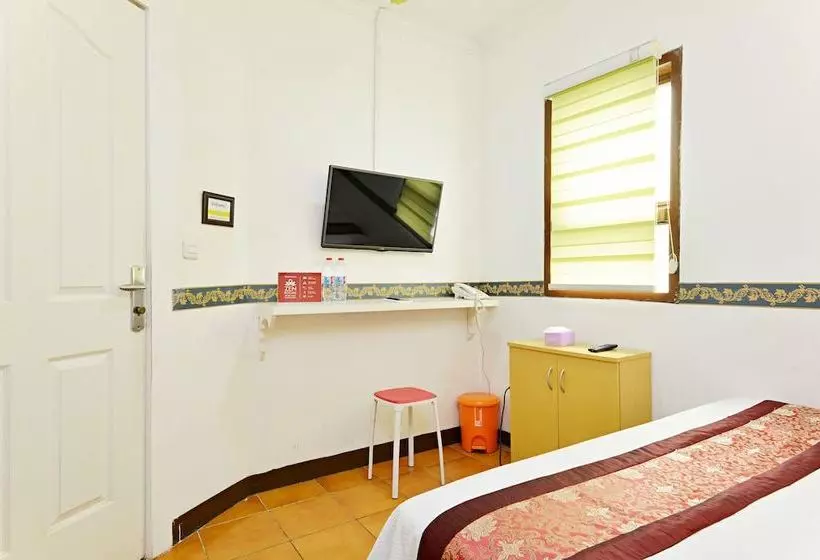 Pension Sm Residence Pasteur By Zen Rooms