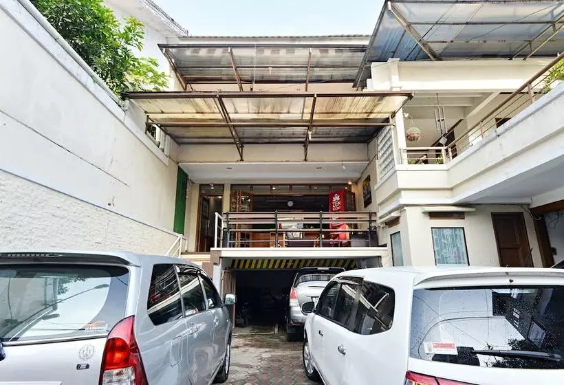 Pension Sm Residence Pasteur By Zen Rooms