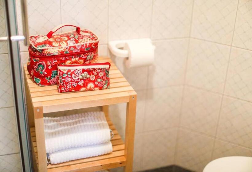 膳宿费 Vila Romana