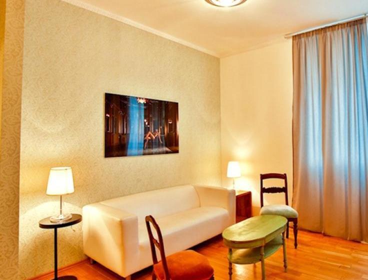 The Suite Hotel Garden