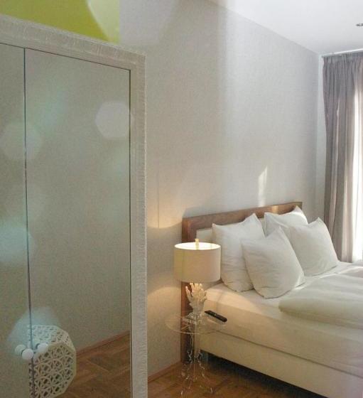 The Suite Hotel Garden