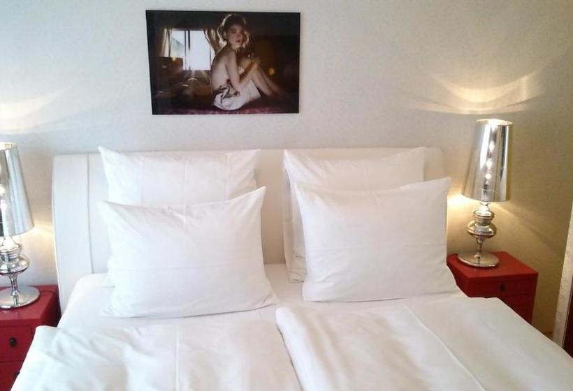 The Suite Hotel Garden