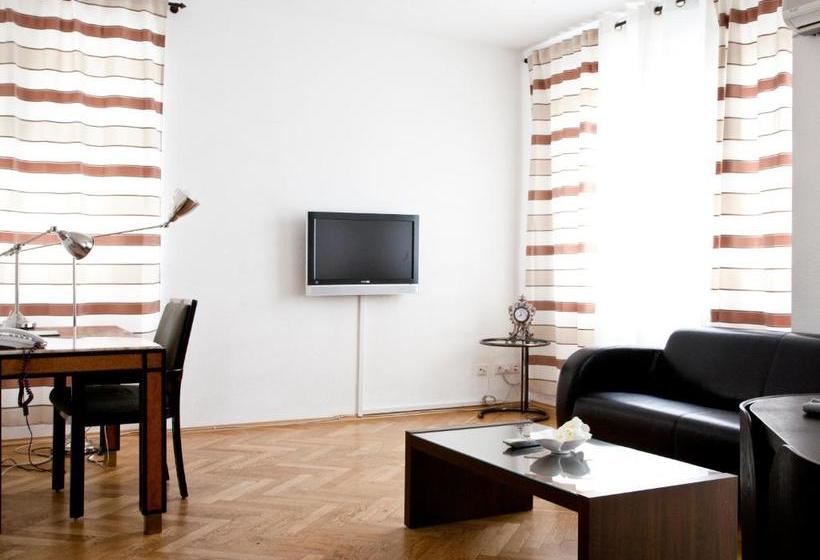 The Suite Hotel Garden