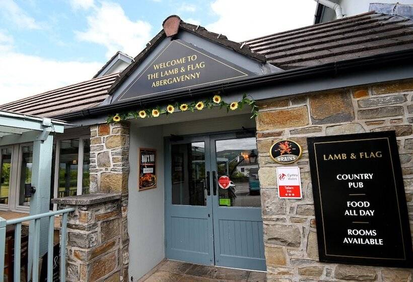 旅馆 Lamb & Flag Inn