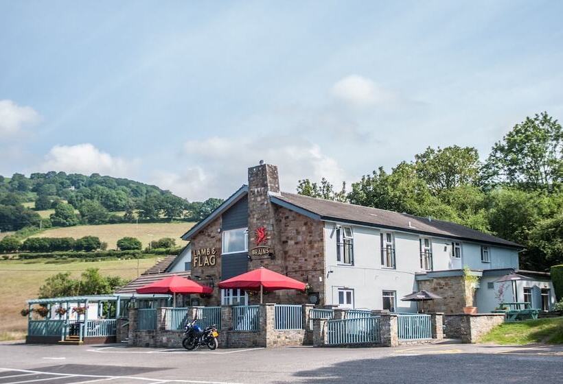 旅馆 Lamb & Flag Inn