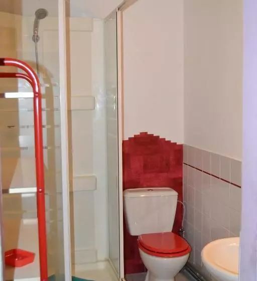 Charleroi Apartotel Des Jardins De La Fontaine Qui Bout